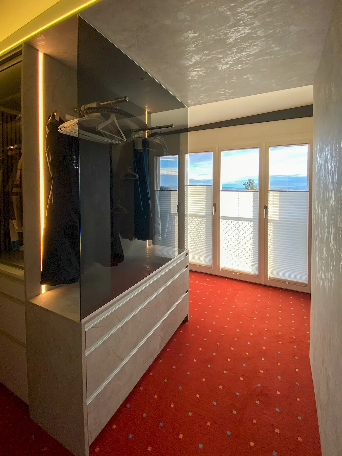 Ankleidezimmer-nach-mass-von-Werder