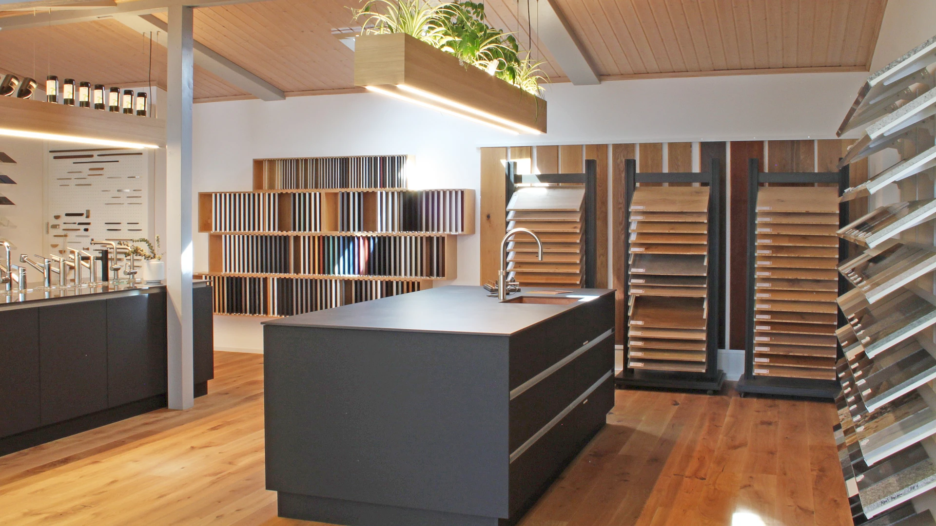 Showroom-WERDER-Schreinerei-TG-Thurgau-Waengi