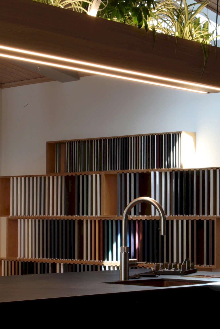 Showroom-Waengi-WERDER-Innenausbau