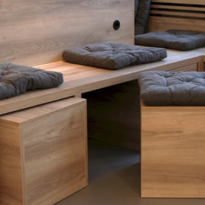 Sitzmoebel_nach_Mass_WERDER_Schreinerei_Holz